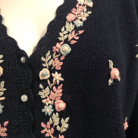 COPY - Vintage Navy cardigan with embroidered flowers. - Picture 5 of 10